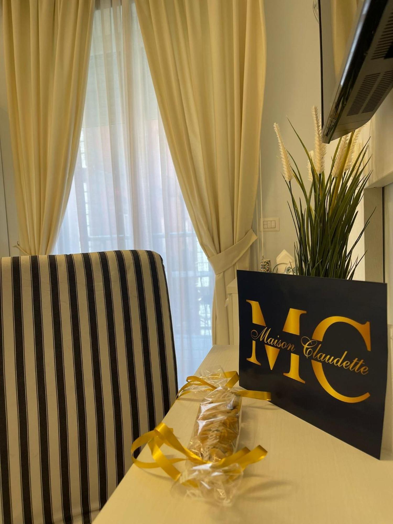 נאפולי Maison Claudette Toledo מראה חיצוני תמונה