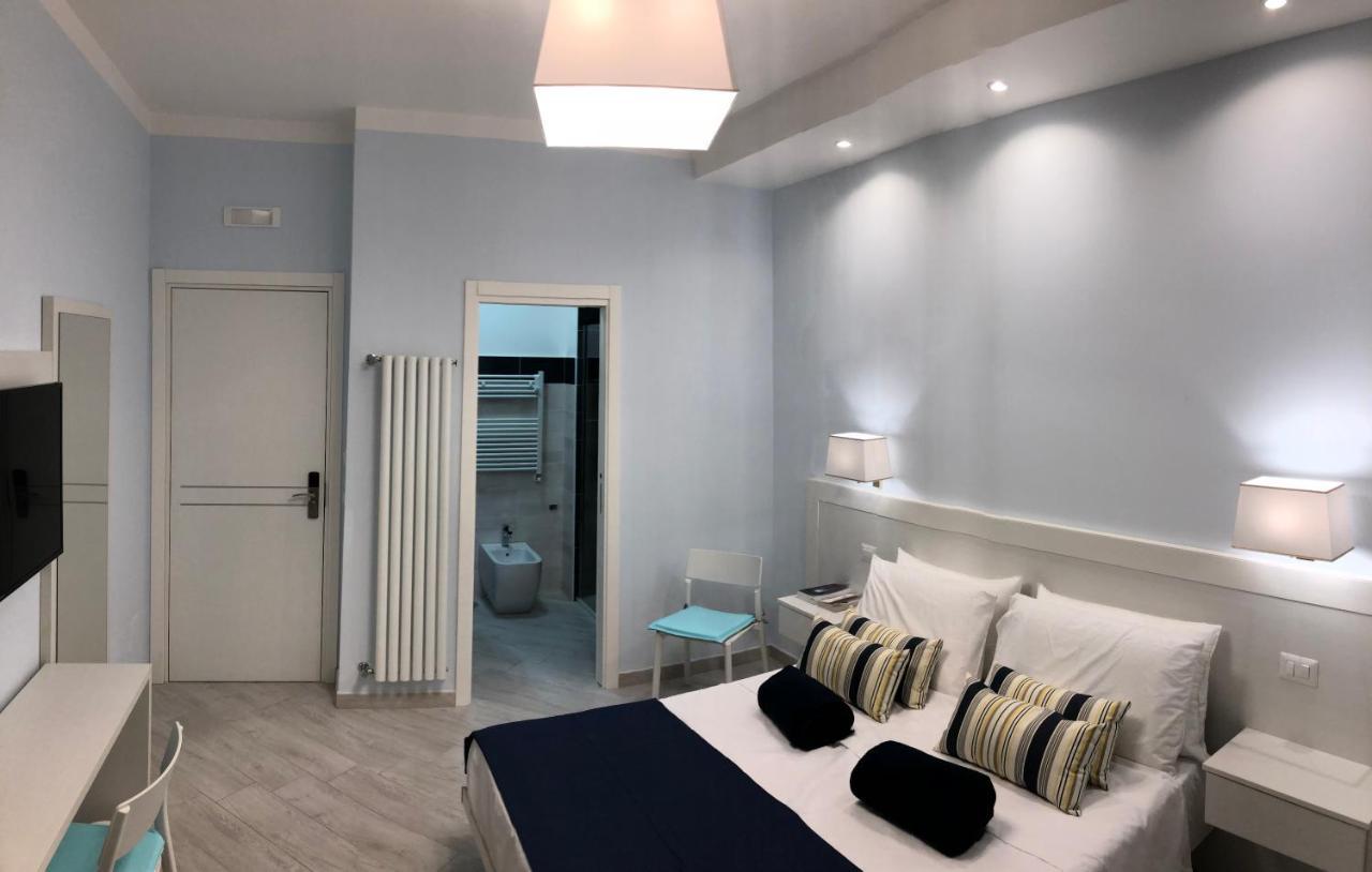 נאפולי Maison Claudette Toledo מראה חיצוני תמונה